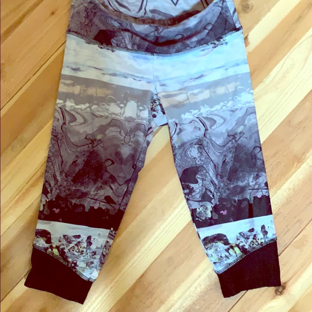 Onzie capris